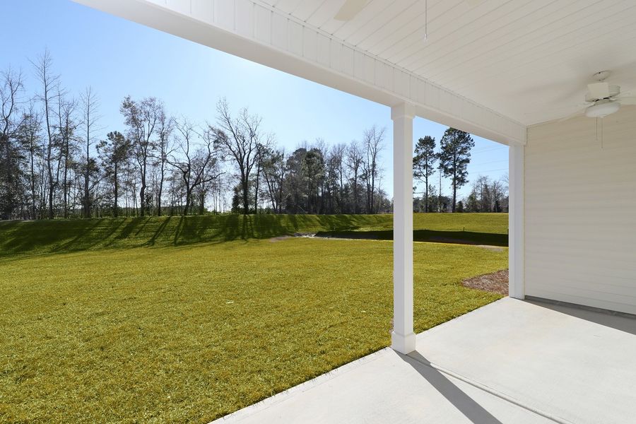 Exterior details and patio area of a home in Jordan Grove, Conway (Image 4).
