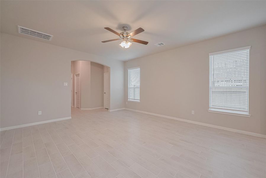 Spacious, unfurnished interior of a new home in Enclave at Willis, Willis (Image 14). Spacious, unfurnished interior of a new home in Enclave at Willis, Willis (Image 14).