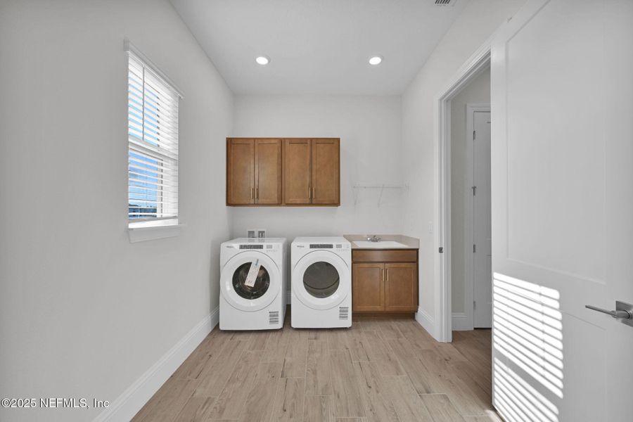 Furnished interior view inside a new home in Del Webb Saint Johns, St. Johns (Image 6). Furnished interior view inside a new home in Del Webb Saint Johns, St. Johns (Image 6).