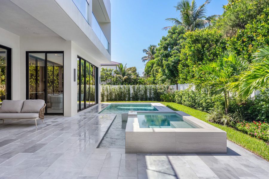 054-1031Northeast3rdAvenue-BocaRaton-FL-