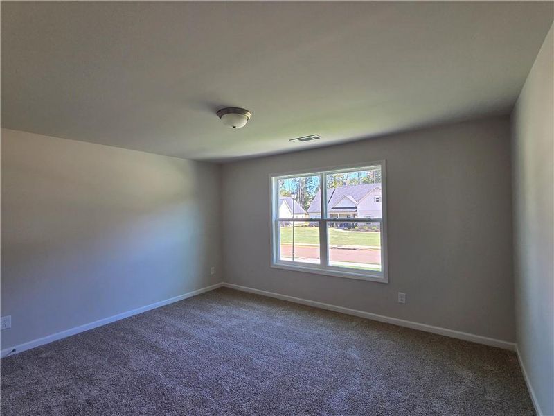 Spacious, unfurnished interior of a new home in River Meadows, Bethlehem (Image 26).