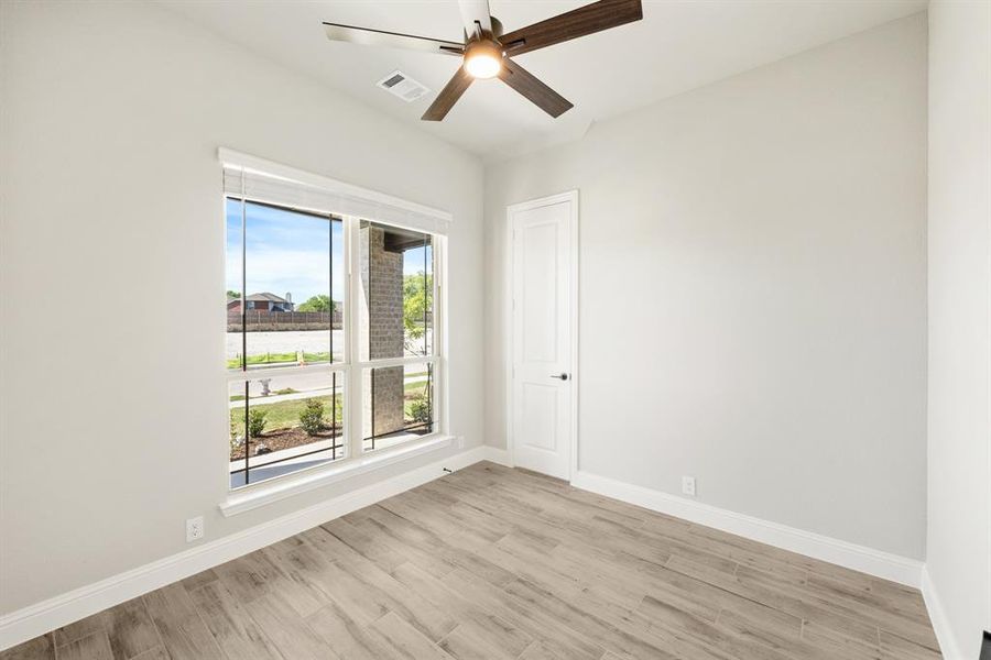 Spacious, unfurnished interior of a new home in Mockingbird Heights Classic 60, Midlothian (Image 31). Spacious, unfurnished interior of a new home in Mockingbird Heights Classic 60, Midlothian (Image 31).