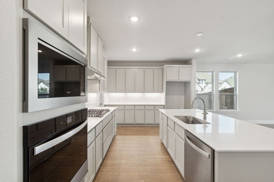Representative furnished interior of a home built from the Dove by Centre Living Homes in Dove Hollow, Waxahachie (Image 7).