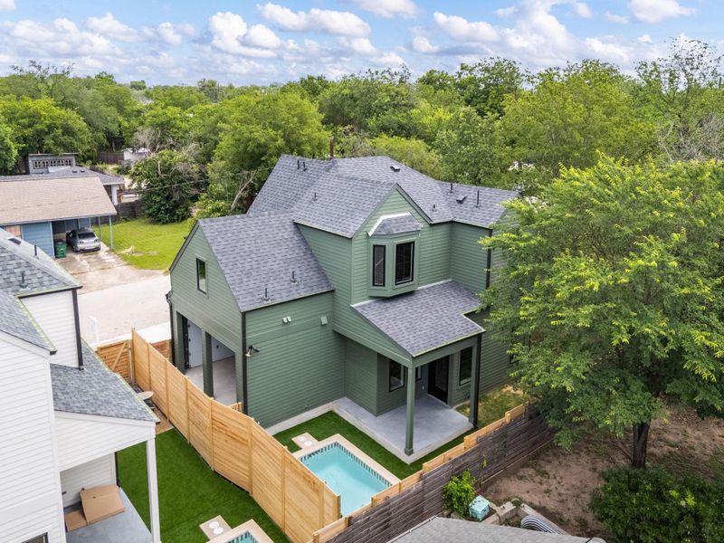 Image 36 of a home in .