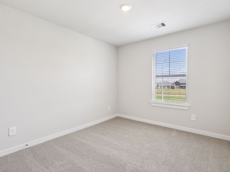 Spacious, unfurnished interior of a new home in Riviera Pines - Classic Series, Huffman (Image 19).