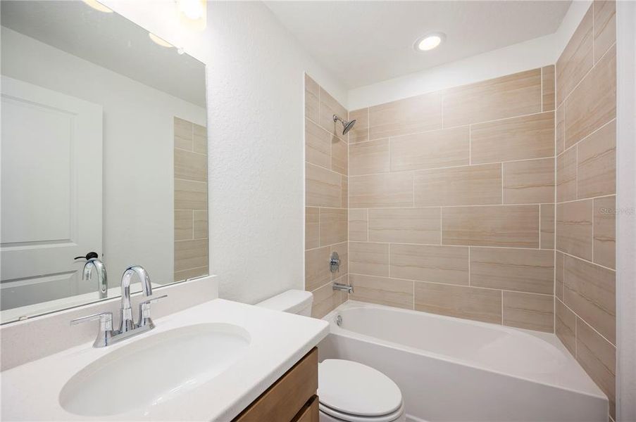 Image 27 of a home in . Image 27 of a home in .