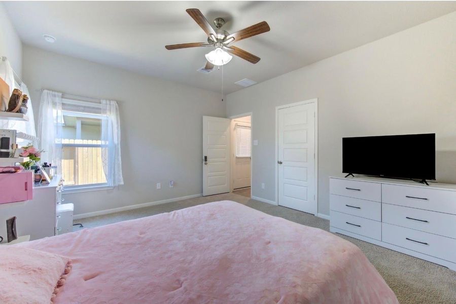 Furnished interior view inside a new home in Rosehill Meadow, Tomball (Image 7).
