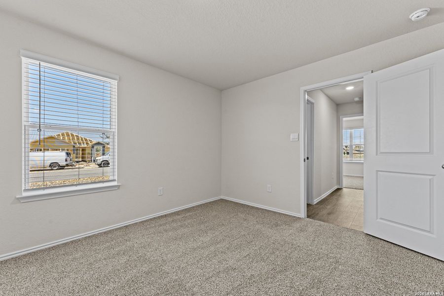 Spacious, unfurnished interior of a new home in High Garden, Comfort (Image 17).