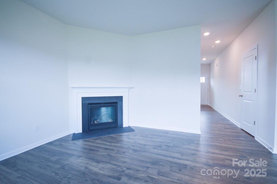 Spacious, unfurnished interior of a new home in Valleywood Farms, Waynesville (Image 21). Spacious, unfurnished interior of a new home in Valleywood Farms, Waynesville (Image 21).