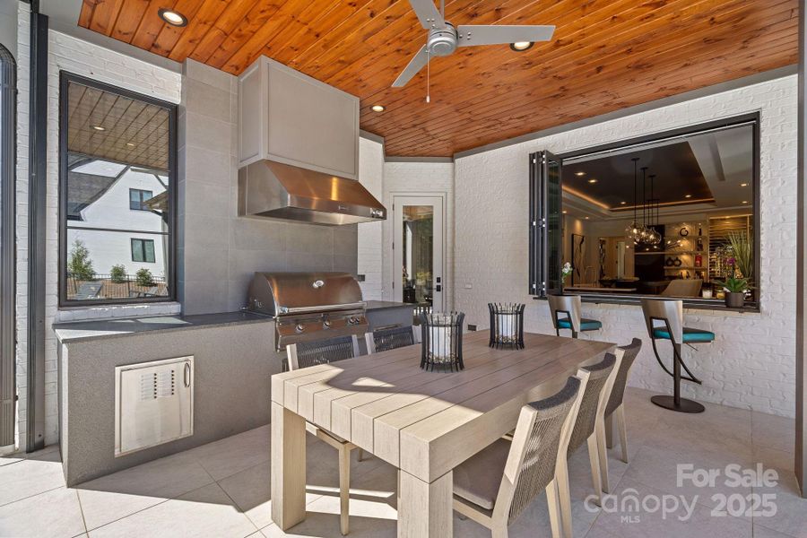 Exterior details and patio area of a home in , Davidson (Image 26).