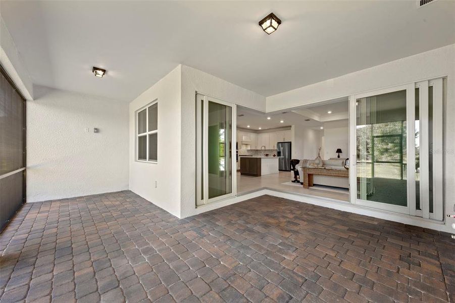 Spacious, unfurnished interior of a new home in , Punta Gorda (Image 22).