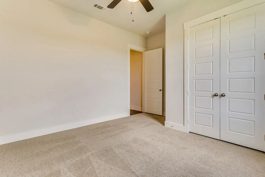 Representative unfurnished interior of a home built from the The Macy by Elmwood Custom Homes in Tuscan Estates, Waxahachie (Image 23). Representative unfurnished interior of a home built from the The Macy by Elmwood Custom Homes in Tuscan Estates, Waxahachie (Image 23).