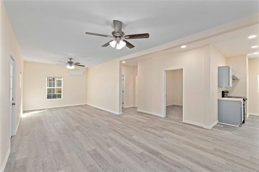 Spacious, unfurnished interior of a new home in , Brownwood (Image 7).