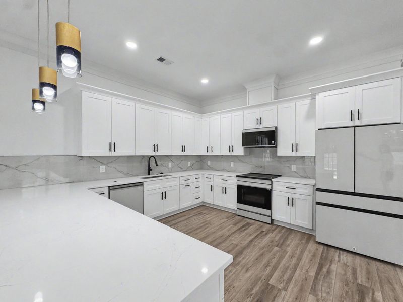 Furnished interior view inside a new home in , North Charleston (Image 11).