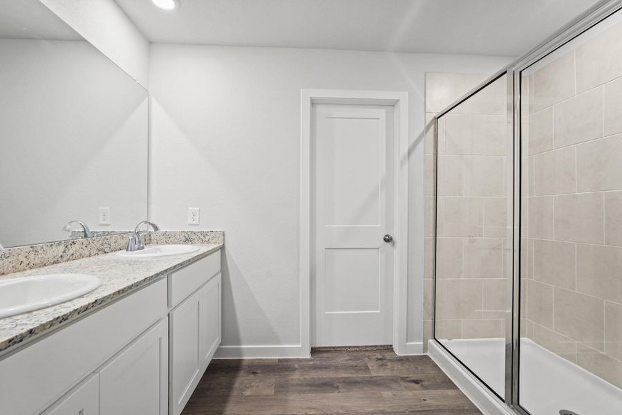 Furnished interior view inside a new home in Magnolia Springs, Montgomery (Image 13).