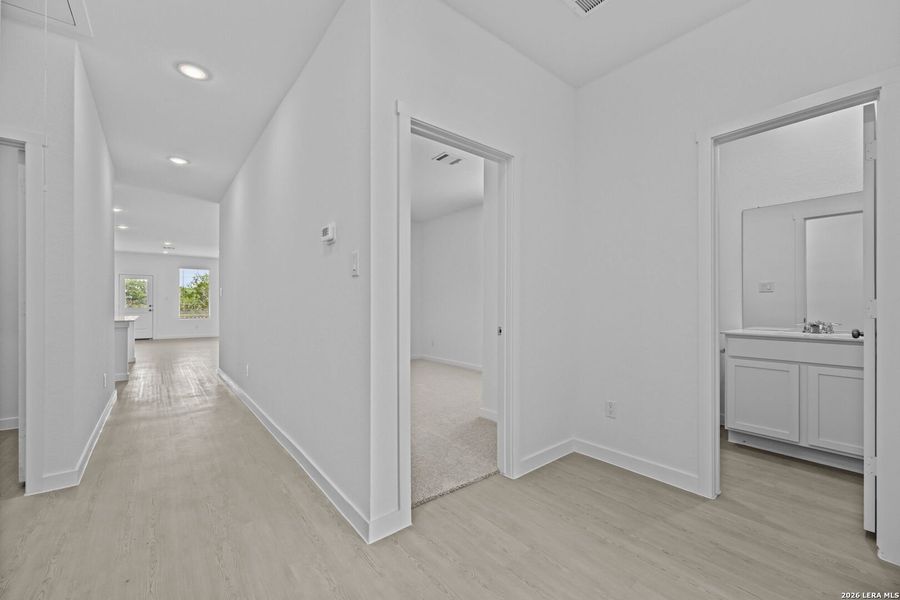 Spacious, unfurnished interior of a new home in Waterwheel, San Antonio (Image 20).