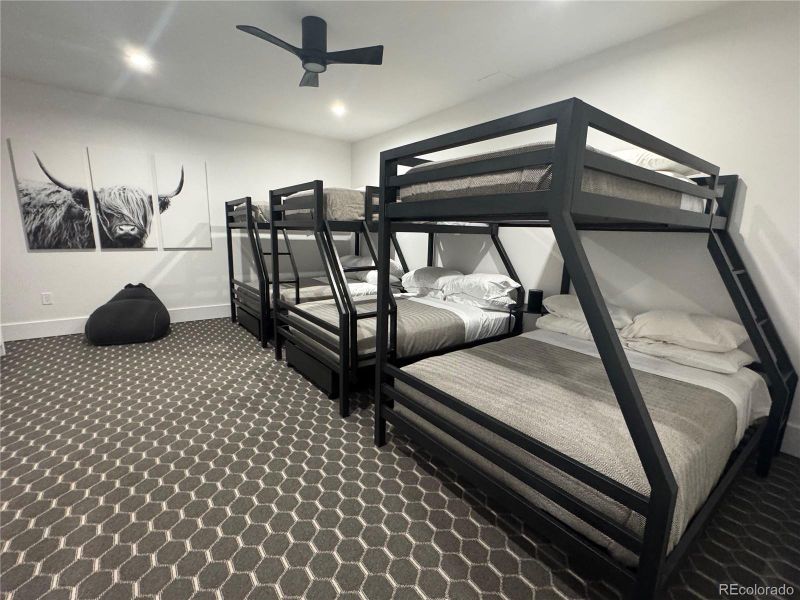 Image 41 of a home in .