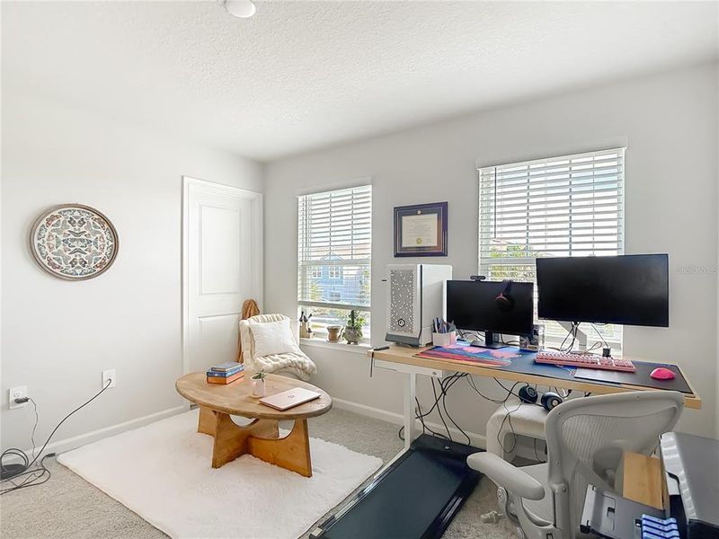 Furnished interior view inside a new home in , Lutz (Image 39).