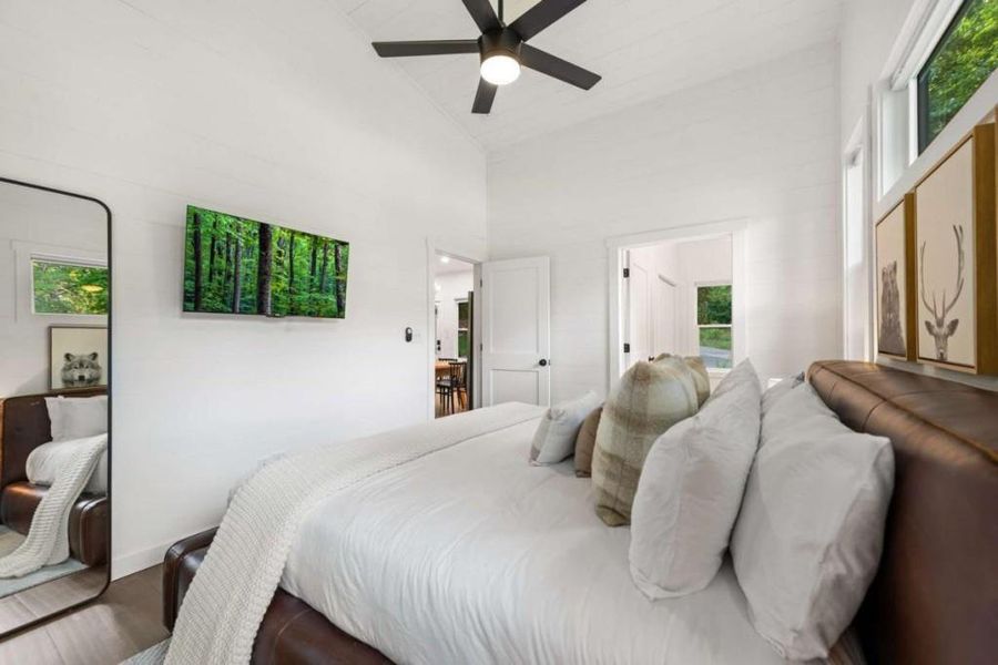 Furnished interior view inside a new home in , Morganton (Image 33).