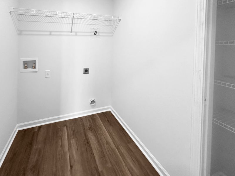 Spacious, unfurnished interior of a new home in Doctor's Creek, Ludowici (Image 19).