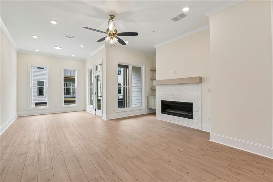 Spacious, unfurnished interior of a new home in Byers Park, Alpharetta (Image 21). Spacious, unfurnished interior of a new home in Byers Park, Alpharetta (Image 21).