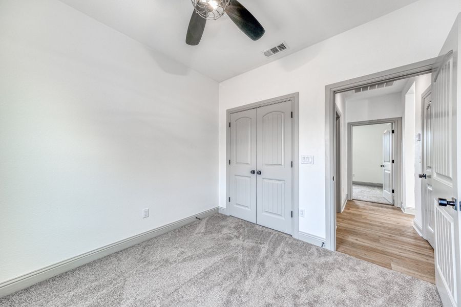 Representative unfurnished interior of a home built from the Lucas by Zeal Home Builders in Echo Grove, Poolville (Image 102).