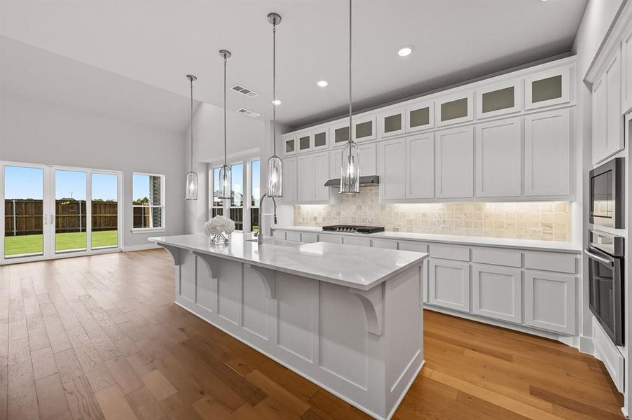 Furnished interior view inside a new home in Trinity Falls, McKinney (Image 5). Furnished interior view inside a new home in Trinity Falls, McKinney (Image 5).