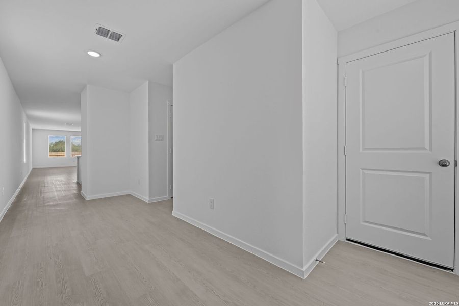 Spacious, unfurnished interior of a new home in Hidden Oasis, San Antonio (Image 11). Spacious, unfurnished interior of a new home in Hidden Oasis, San Antonio (Image 11).