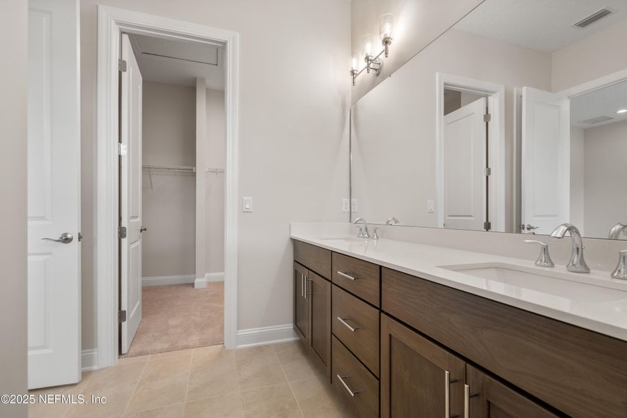 Furnished interior view inside a new home in Madeira, St. Augustine (Image 9).