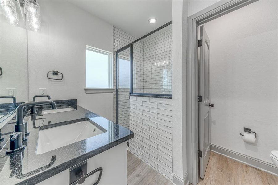 Furnished interior view inside a new home in , Paradise (Image 10).