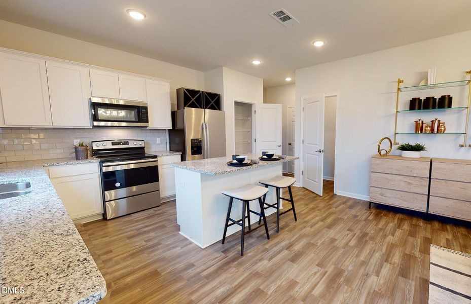 TN CTX RL Rosella INT Kitchen 4