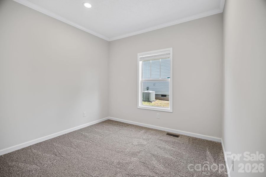 Spacious, unfurnished interior of a new home in , Asheville (Image 21).
