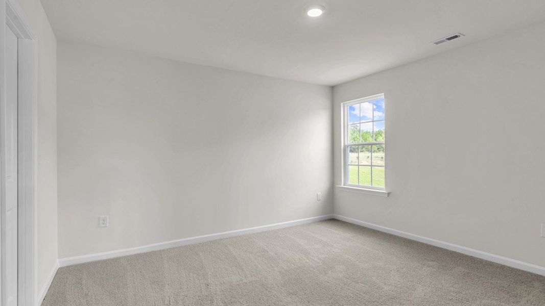 Spacious, unfurnished interior of a new home in Bryson Park, Lexington (Image 26).