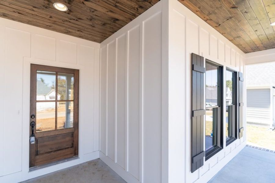 Representative exterior details of a home built from the Maybrook by Riverstone Construction, LLC in Faith View, Ooltewah (Image 3).