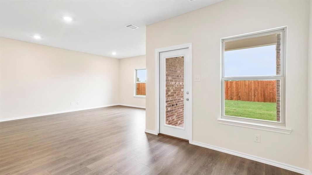 Spacious, unfurnished interior of a new home in Frontier Pointe, Princeton (Image 30). Spacious, unfurnished interior of a new home in Frontier Pointe, Princeton (Image 30).