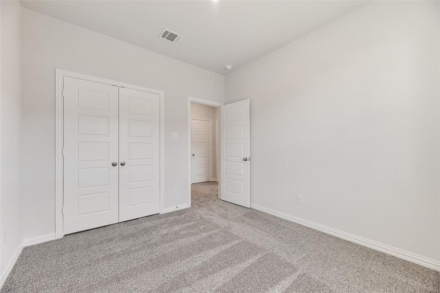 Spacious, unfurnished interior of a new home in City Point, North Richland Hills (Image 17).