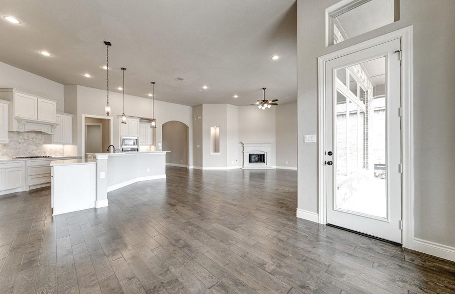Spacious, unfurnished interior of a new home in The Woodlands Hills 65′, Willis (Image 37).