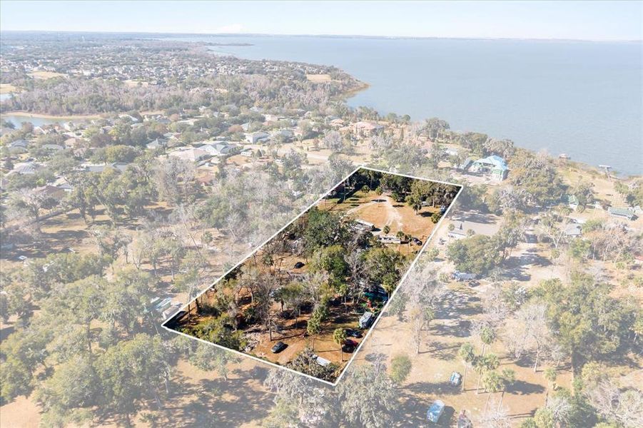 Image 44 of a home in .