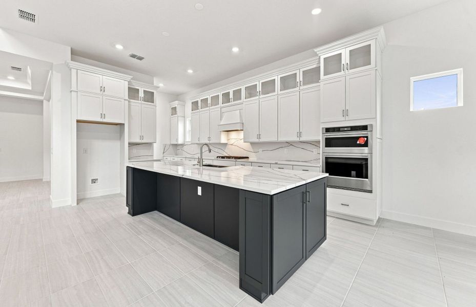 Furnished interior view inside a new home in Two Rivers, Zephyrhills (Image 11).