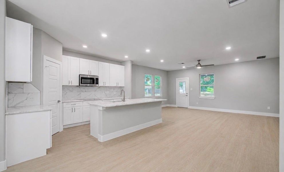Furnished interior view inside a new home in , Houston (Image 8).
