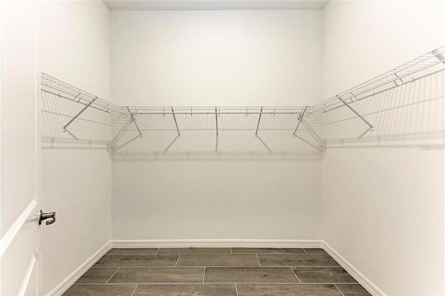 Spacious, unfurnished interior of a new home in Wellen Park Golf & Country Club: Executive Homes, Venice (Image 17).