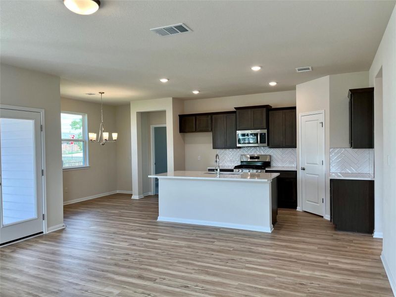 Image 25 of a home in Anthem Cottages. Image 25 of a home in Anthem Cottages.