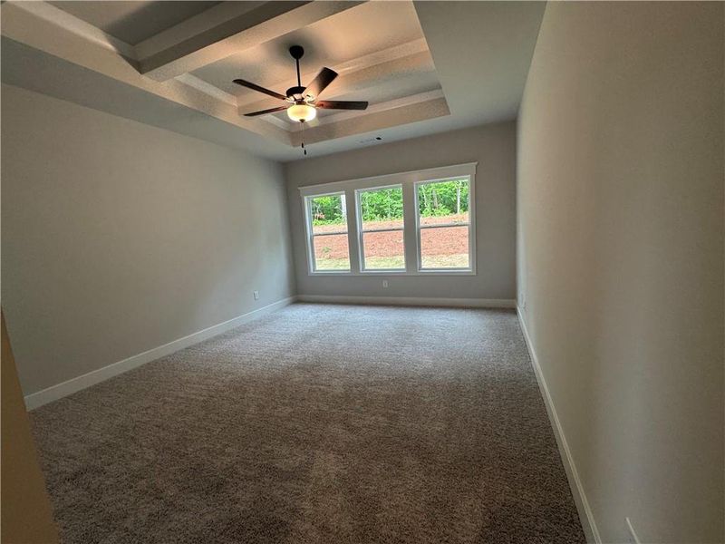 Spacious, unfurnished interior of a new home in Rosewood Lake Preserve, Hoschton (Image 36).