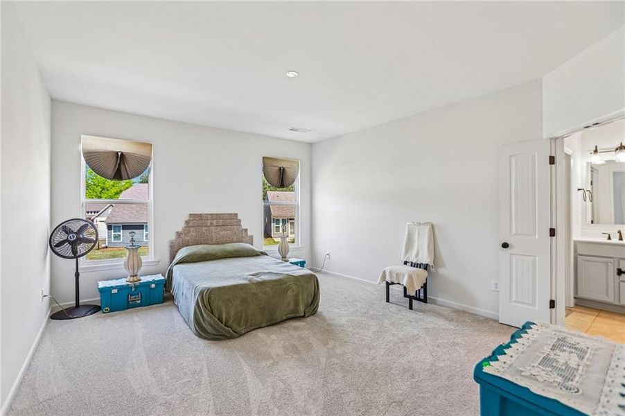 Furnished interior view inside a new home in Poplar Place, Dallas (Image 18).