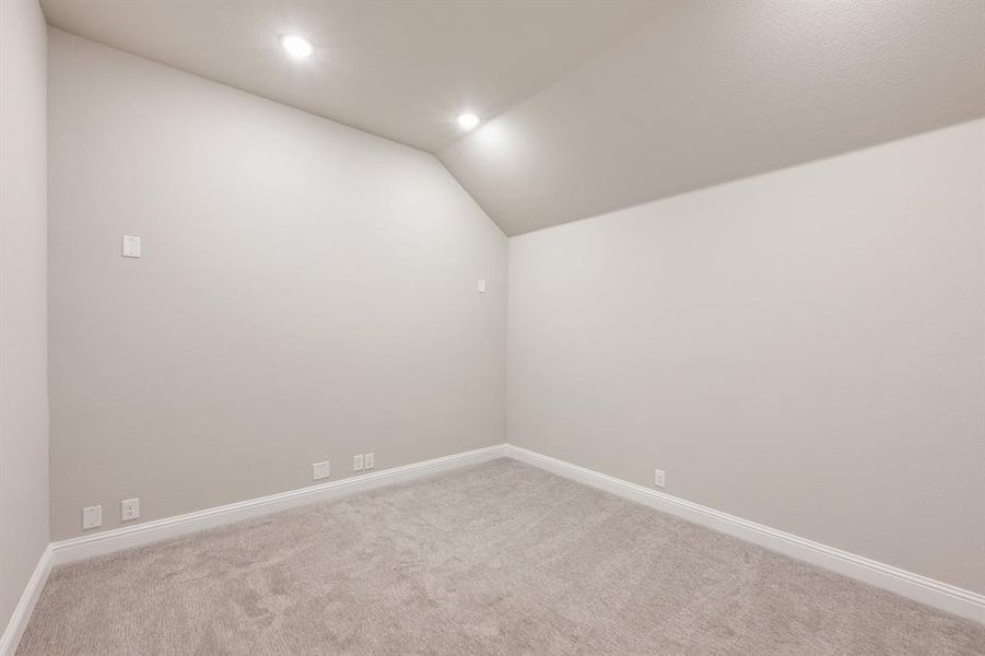 Spacious, unfurnished interior of a new home in East Oak Creek 50-55, Commerce (Image 29). Spacious, unfurnished interior of a new home in East Oak Creek 50-55, Commerce (Image 29).