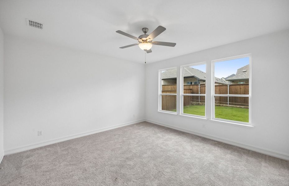 Spacious, unfurnished interior of a new home in Creekview Meadows, Pilot Point (Image 26). Spacious, unfurnished interior of a new home in Creekview Meadows, Pilot Point (Image 26).
