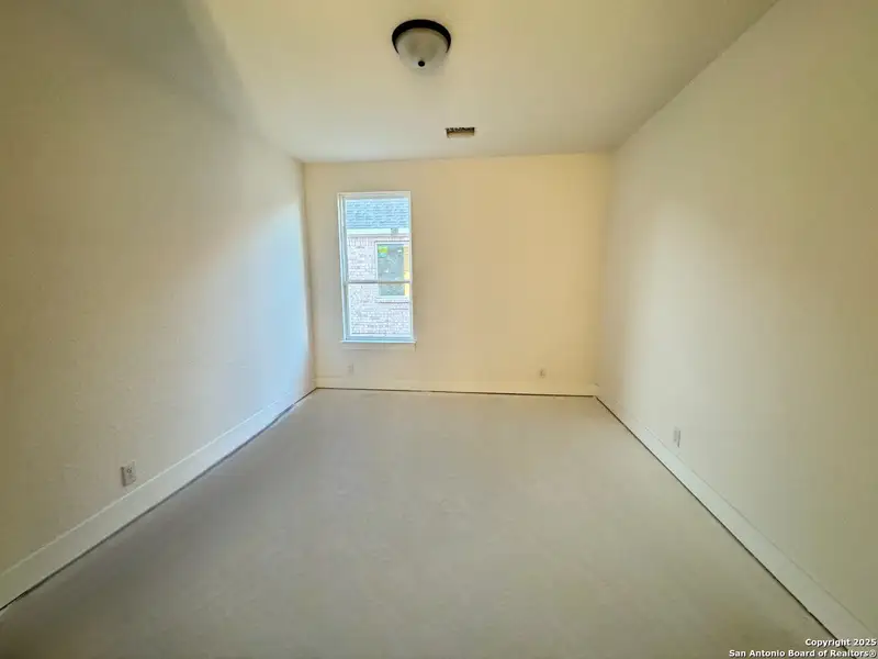 Image 28 of a home in .