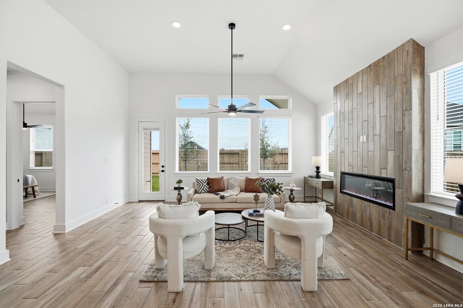 Furnished interior view inside a new home in Prominence Urban, San Antonio (Image 13). Furnished interior view inside a new home in Prominence Urban, San Antonio (Image 13).