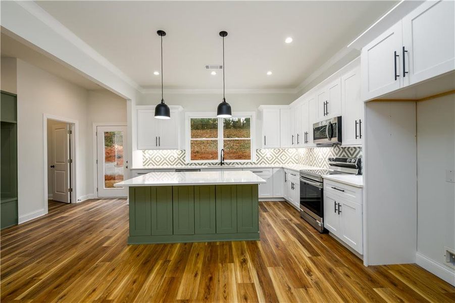 Furnished interior view inside a new home in , Atlanta (Image 3).