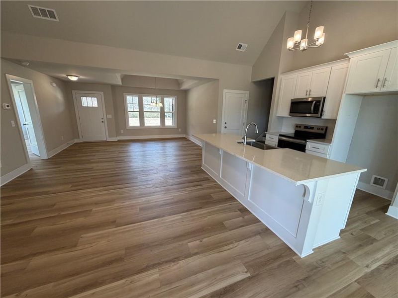 Spacious, unfurnished interior of a new home in , Talking Rock (Image 32).